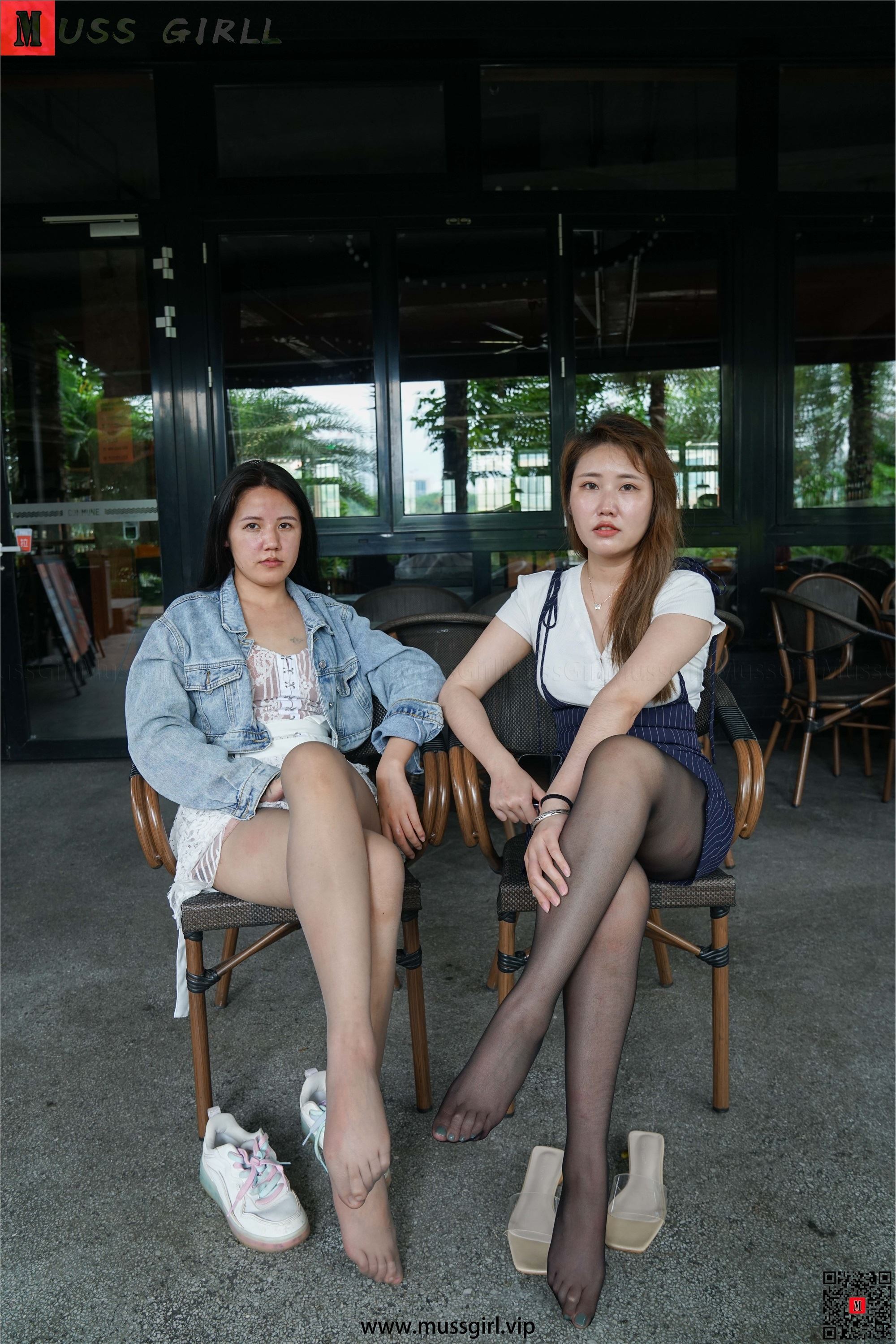 MussGirl慕丝女郎  NO.220 双人肉丝黑丝短裙